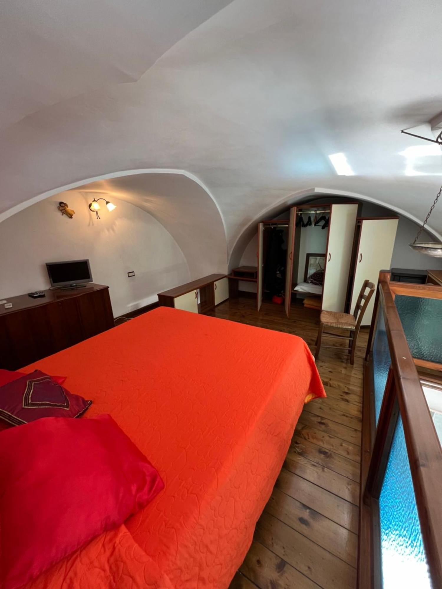Appartement Il Ponte Di Vetro House à Brindisi Extérieur photo